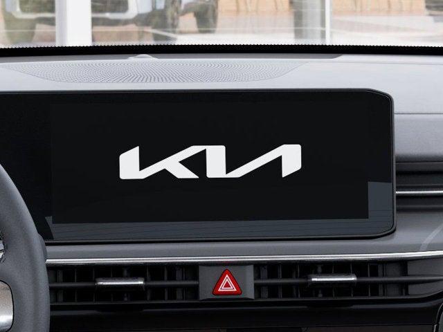 Photo of 2026 Snow White Pearl Kia K5