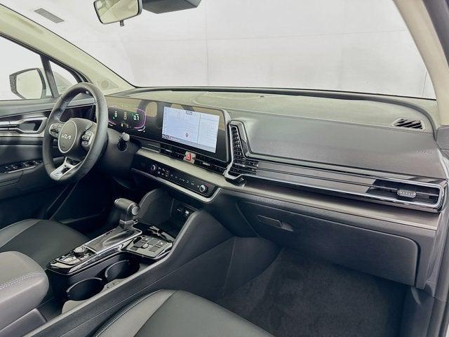 Photo of 2025 Sapphire Blue Kia Sportage