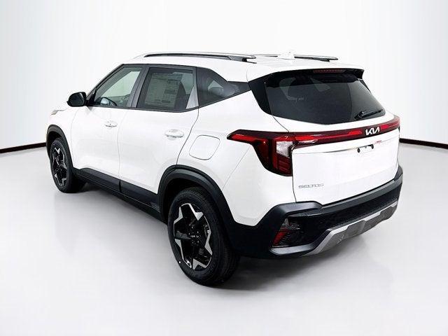 Photo of 2025 Snow White Pearl Kia Seltos