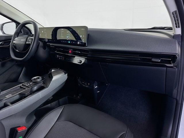 Photo of 2025 Glacier White Pearl Kia EV6