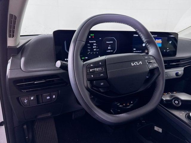 Photo of 2025 Glacier White Pearl Kia EV6
