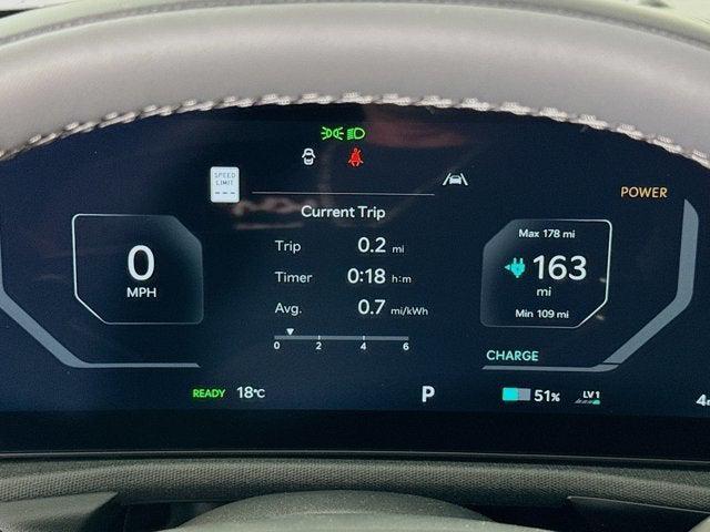 Photo of 2025 Glacier White Pearl Kia EV6