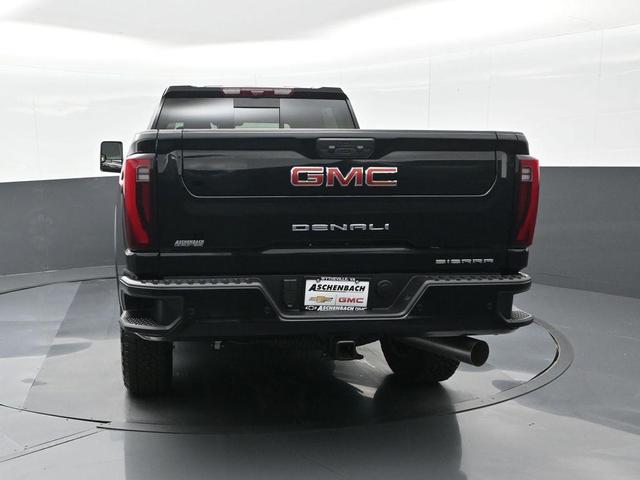 Photo of 2025 Onyx Black GMC Sierra 2500