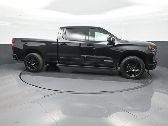 Photo of 2025 Black Chevrolet Silverado 1500