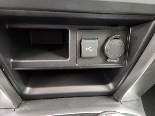 Photo of 2024 White Toyota 4Runner