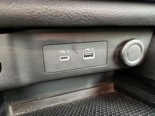 Photo of 2023 White Nissan Rogue