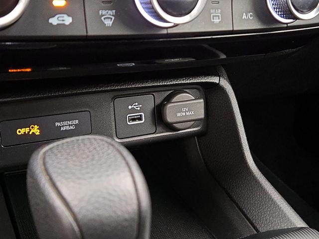 Photo of 2022 Silver Honda Civic