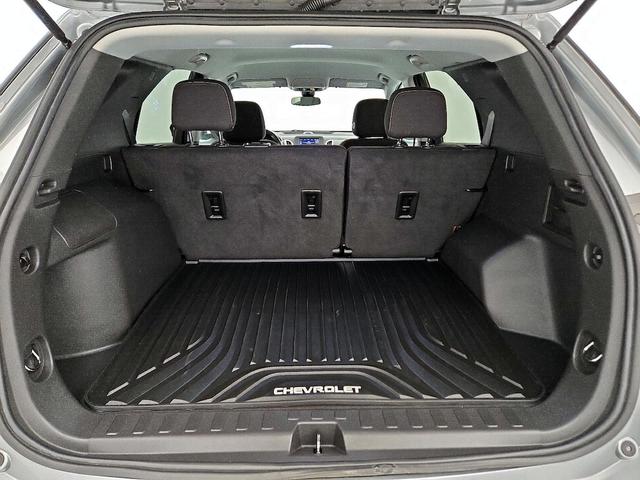 Photo of 2023 Gray Chevrolet Equinox