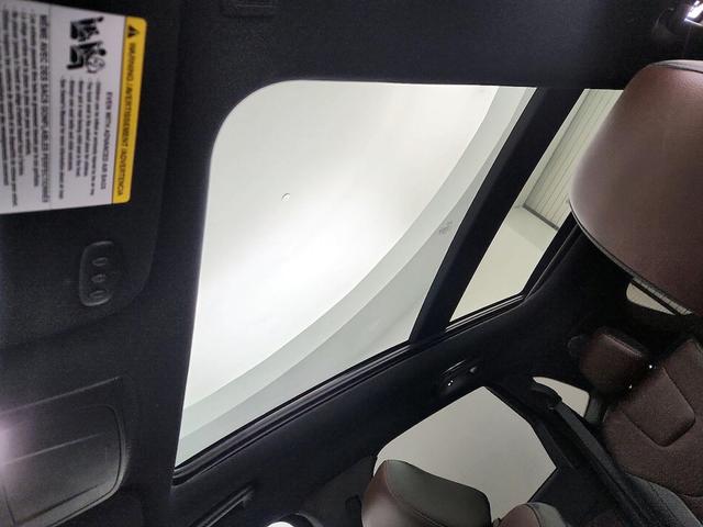 Photo of 2020 White Ford Edge