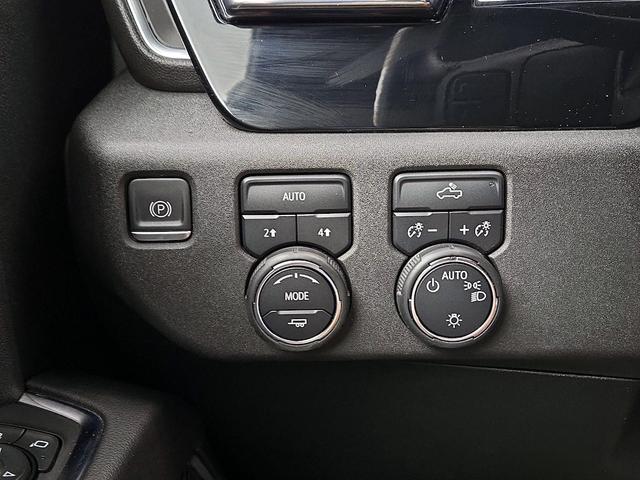 Photo of 2023 Gray Chevrolet Silverado 1500