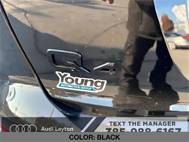 Photo of 2025 Mythos Black Metallic Audi Q4 e-tron