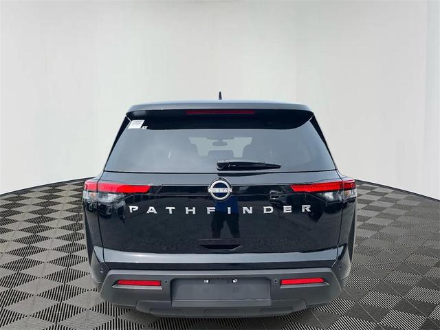 Photo of 2025 Super Black Nissan Pathfinder