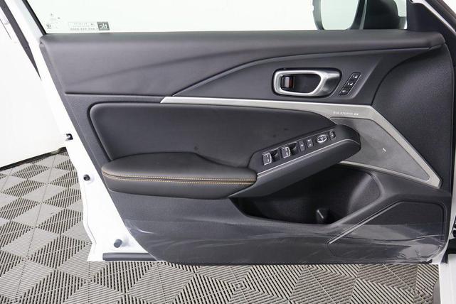 Photo of 2026 Platinum White Pearl Acura Integra