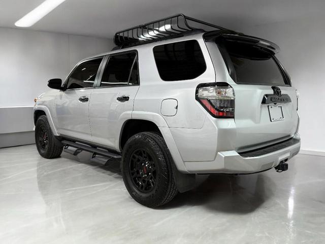Photo of 2021 Classic Silver Metallic Toyota 4Runner
