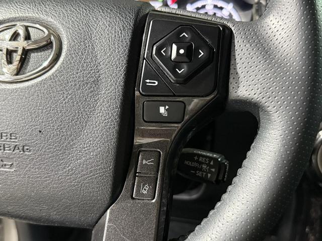 Photo of 2021 Classic Silver Metallic Toyota 4Runner