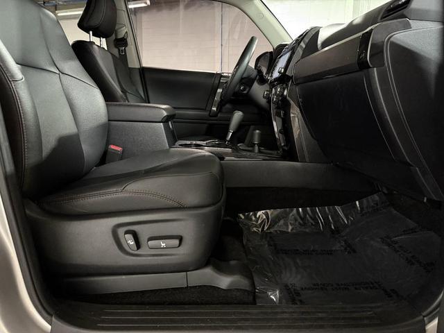 Photo of 2021 Classic Silver Metallic Toyota 4Runner