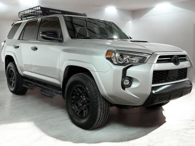 Photo of 2021 Classic Silver Metallic Toyota 4Runner