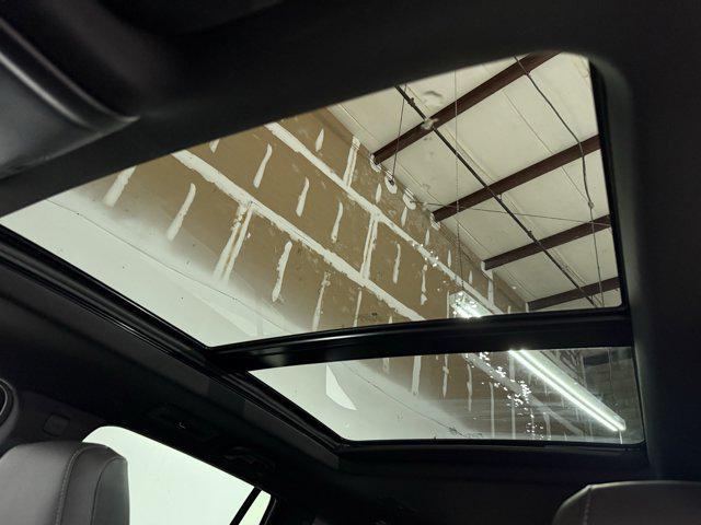 Photo of 2025 Crystal White Tricoat Cadillac XT6