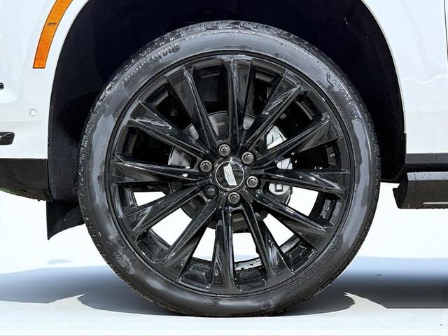 Photo of 2025 Crystal White Tricoat Cadillac Escalade ESV