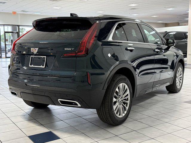 Photo of 2025 Emerald Lake Metallic Cadillac XT4