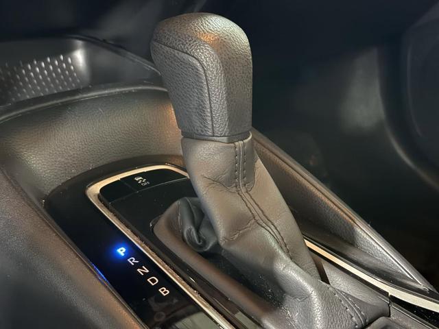 Photo of 2020 Classic Silver Metallic Toyota Corolla