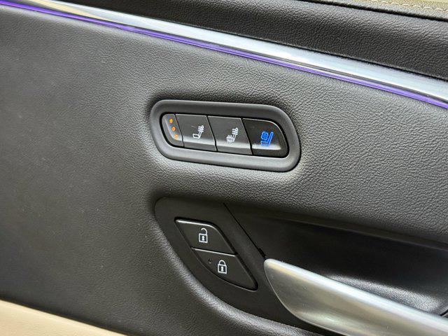 Photo of 2023 Crystal White Tricoat Cadillac Escalade