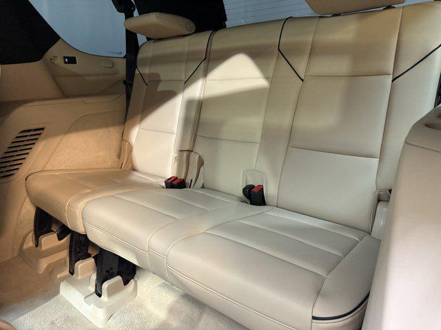 Photo of 2023 Crystal White Tricoat Cadillac Escalade