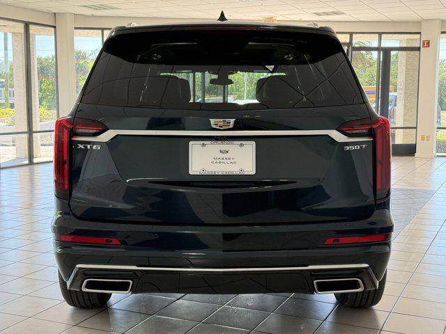 Photo of 2025 Emerald Lake Metallic Cadillac XT6