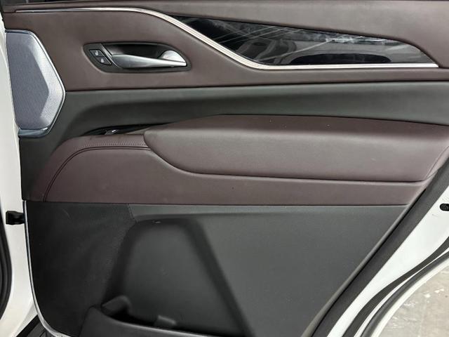 Photo of 2023 Crystal White Tricoat Cadillac Escalade