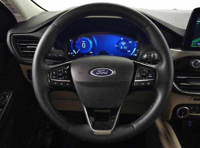 Photo of 2022 Ice Blue Ford Escape