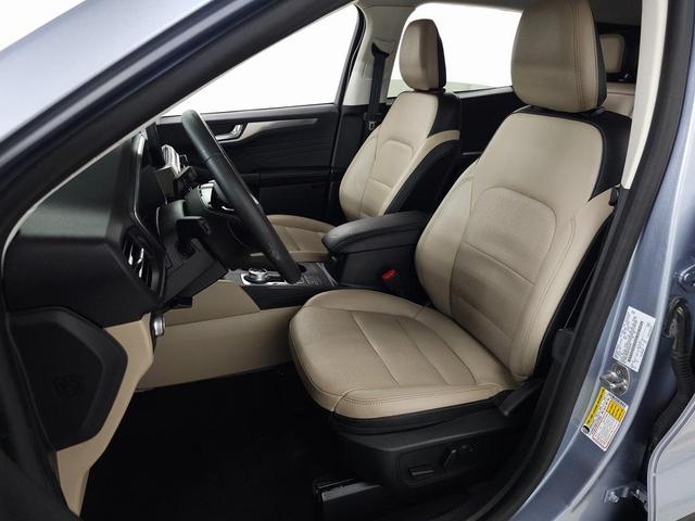 Photo of 2022 Ice Blue Ford Escape