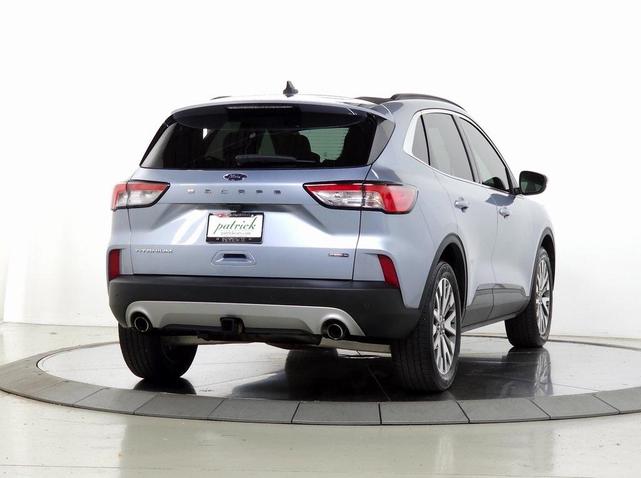 Photo of 2022 Ice Blue Ford Escape