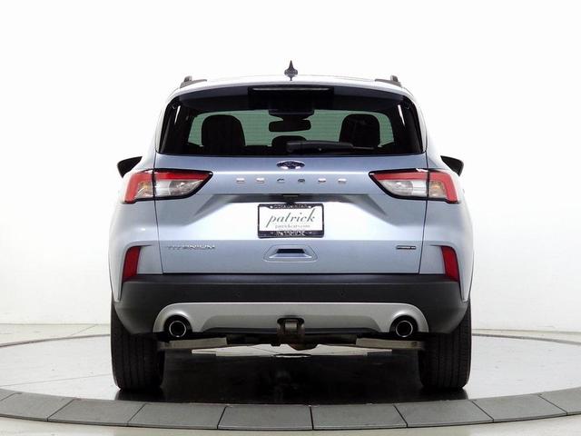 Photo of 2022 Ice Blue Ford Escape