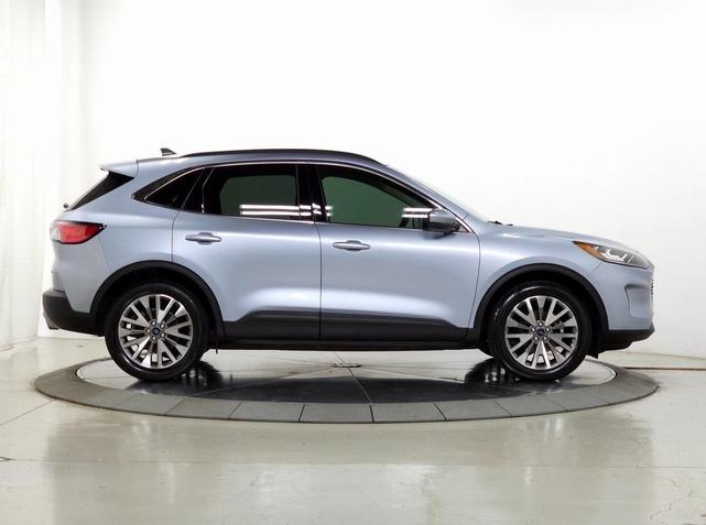 Photo of 2022 Ice Blue Ford Escape