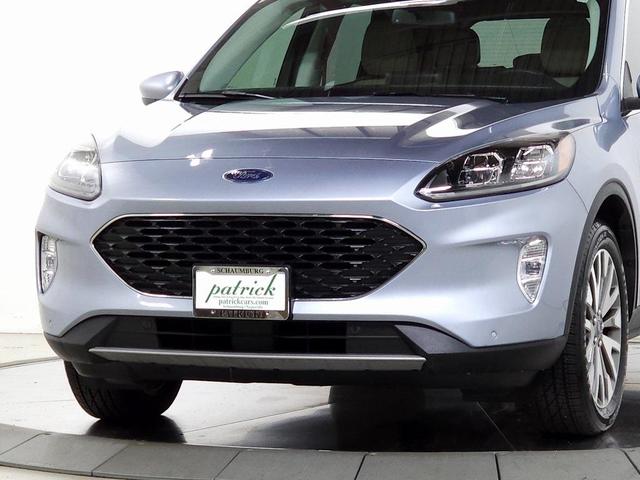 Photo of 2022 Ice Blue Ford Escape