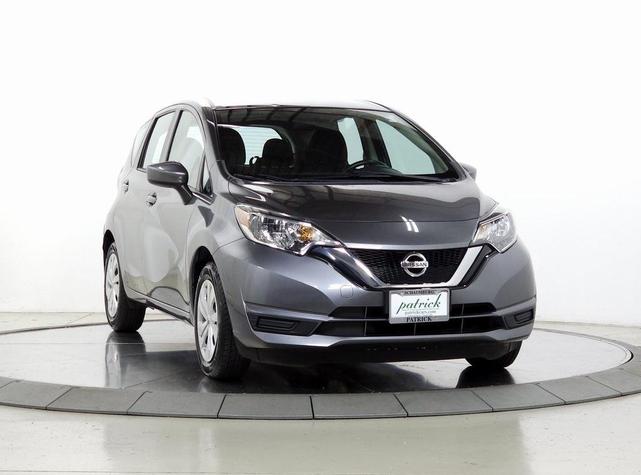 Photo of 2018 Gun Metallic Nissan Versa Note