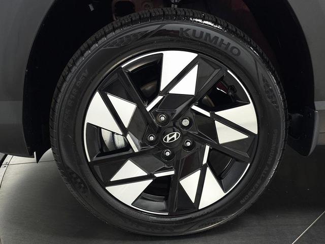 Photo of 2025 Red Metallic Hyundai KONA