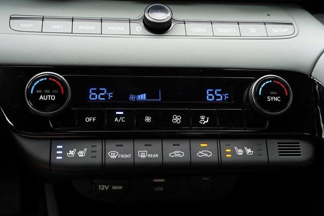 Photo of 2025 Amazon Gray Hyundai ELANTRA HEV