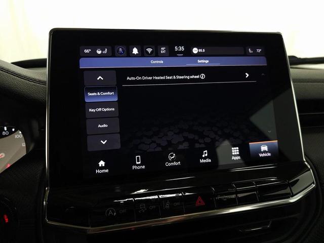 Photo of 2022 Sting Gray Clearcoat Jeep Compass