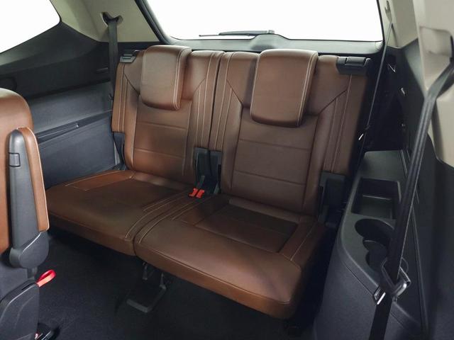 Photo of 2021 Pure White Volkswagen Atlas