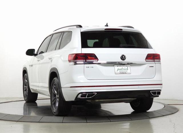 Photo of 2021 Pure White Volkswagen Atlas
