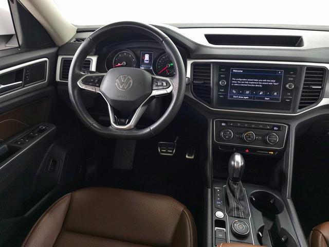 Photo of 2021 Pure White Volkswagen Atlas