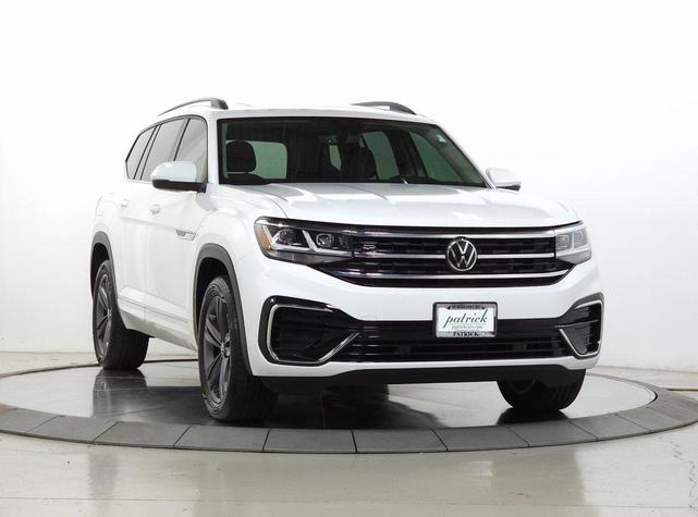 Photo of 2021 Pure White Volkswagen Atlas