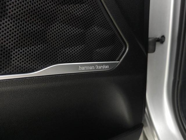 Photo of 2023 Shimmering Silver Pearl Hyundai SANTA FE