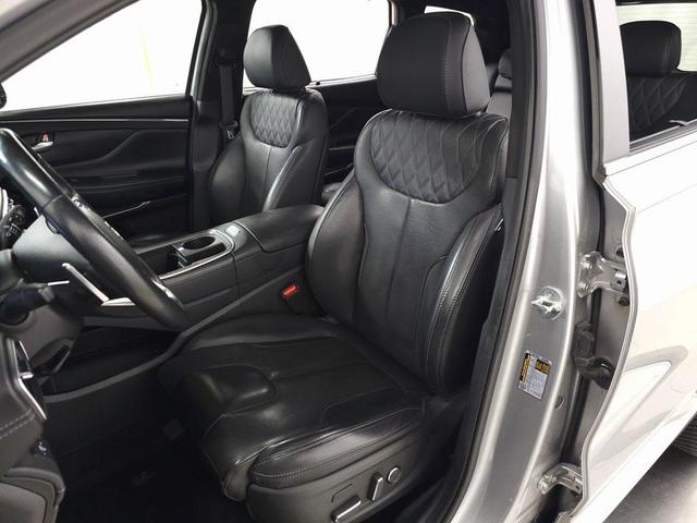 Photo of 2023 Shimmering Silver Pearl Hyundai SANTA FE