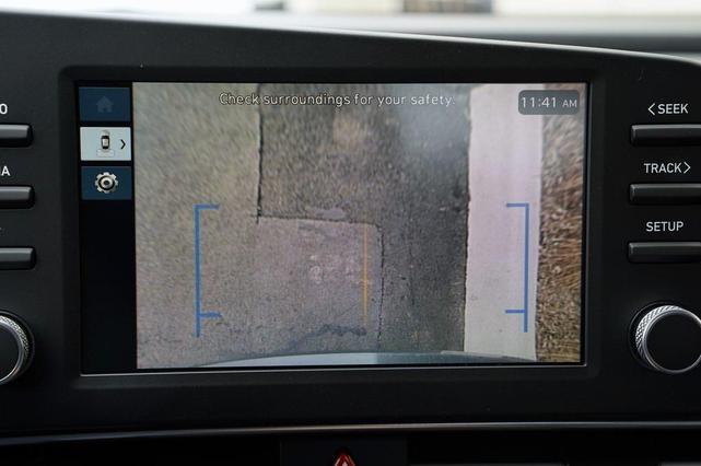 Photo of 2025 Gray Hyundai ELANTRA HEV