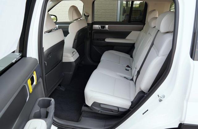 Photo of 2026 White Hyundai SANTA FE