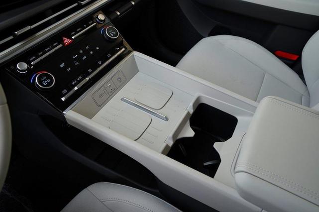 Photo of 2026 White Hyundai SANTA FE