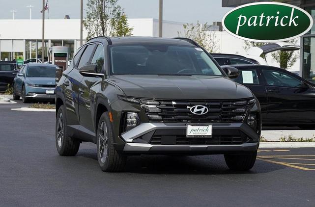 Photo of 2025 Green Hyundai TUCSON