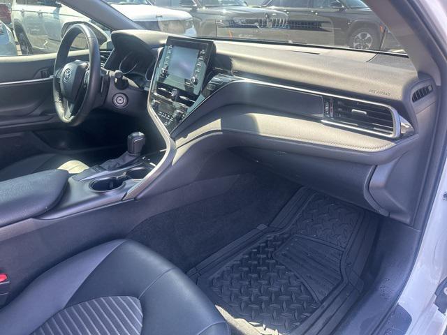 Photo of 2023 Ice Cap Toyota Camry